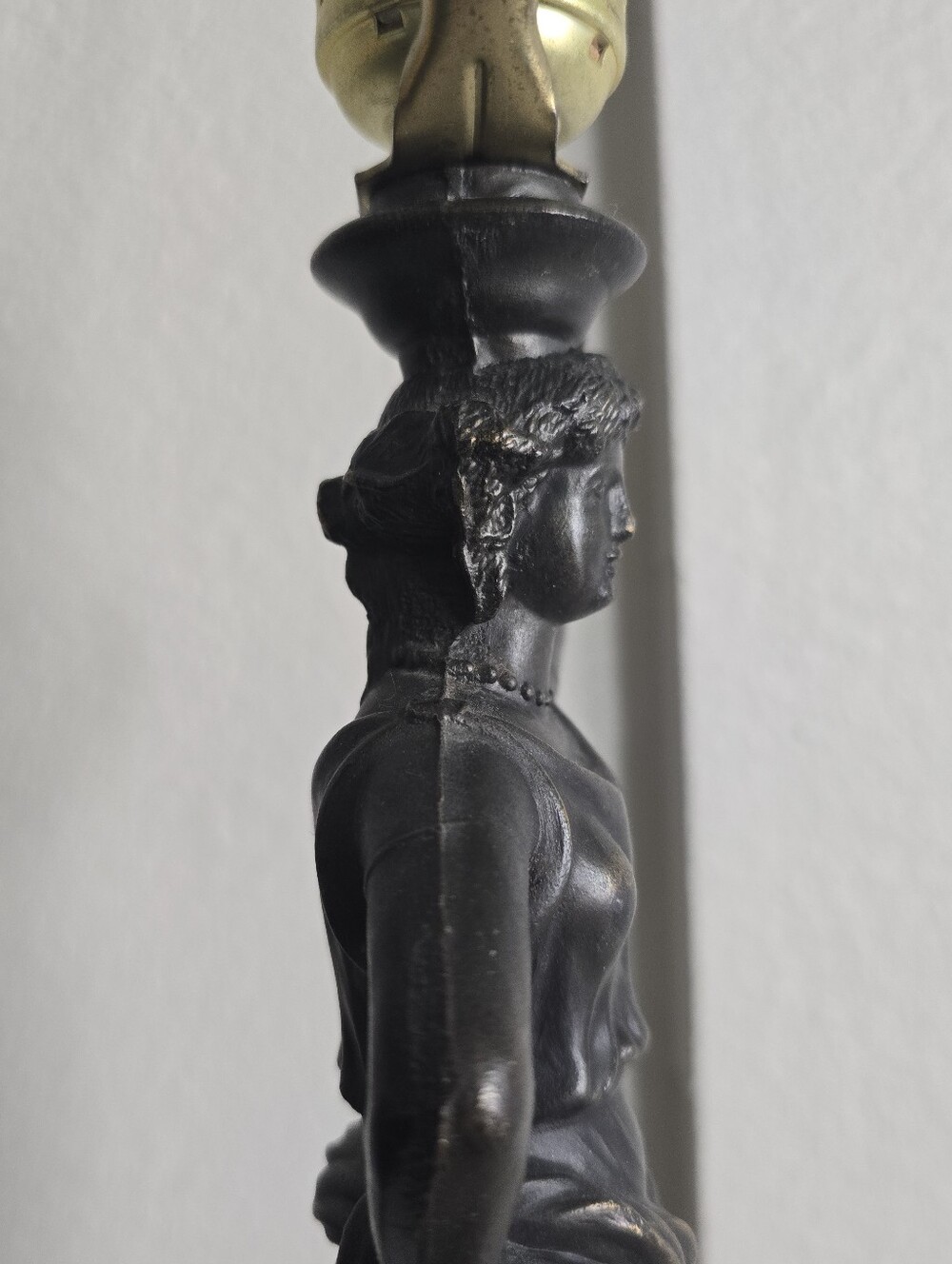 Brass Art Decco Victorian Lamp Standing Woman - Picture 4 of 8